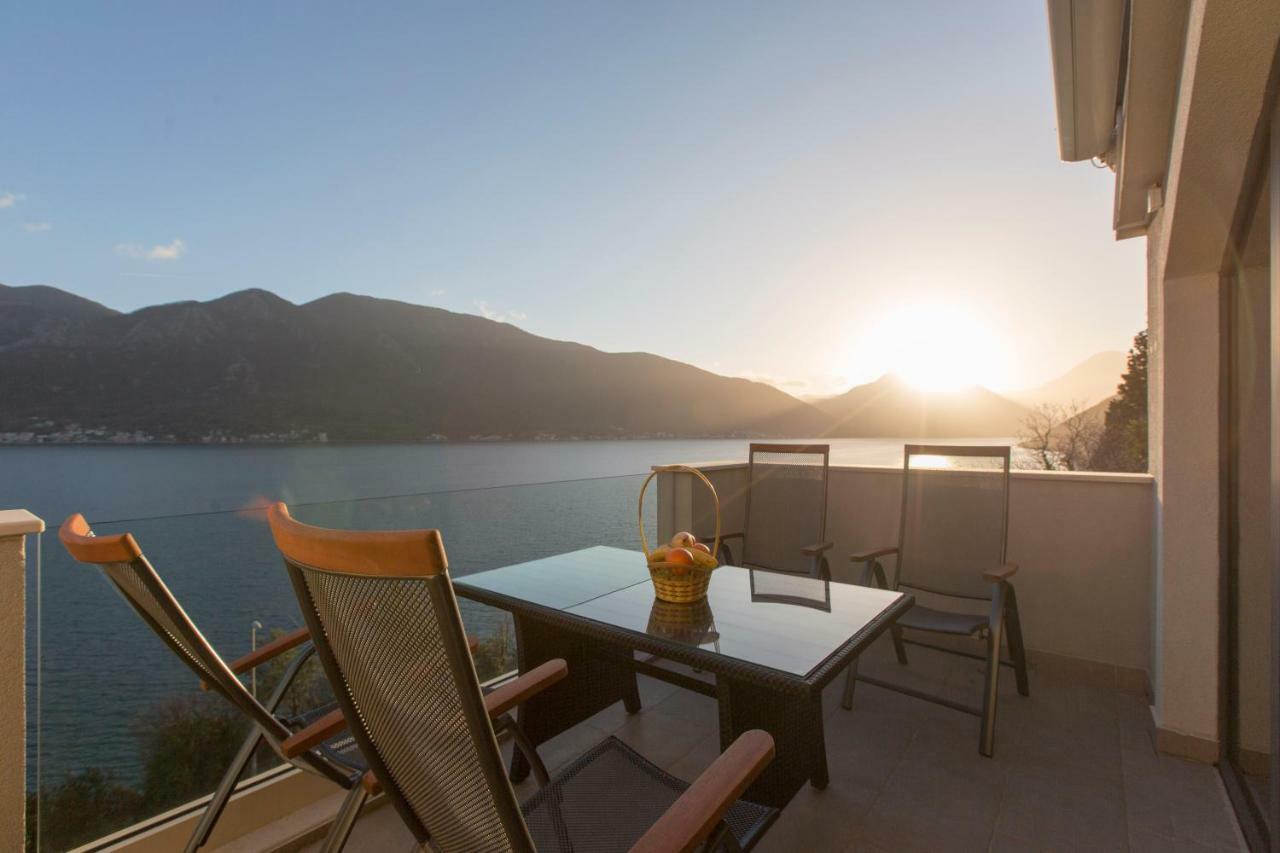 Bajova Kula Luxury Residences コトル エクステリア 写真
