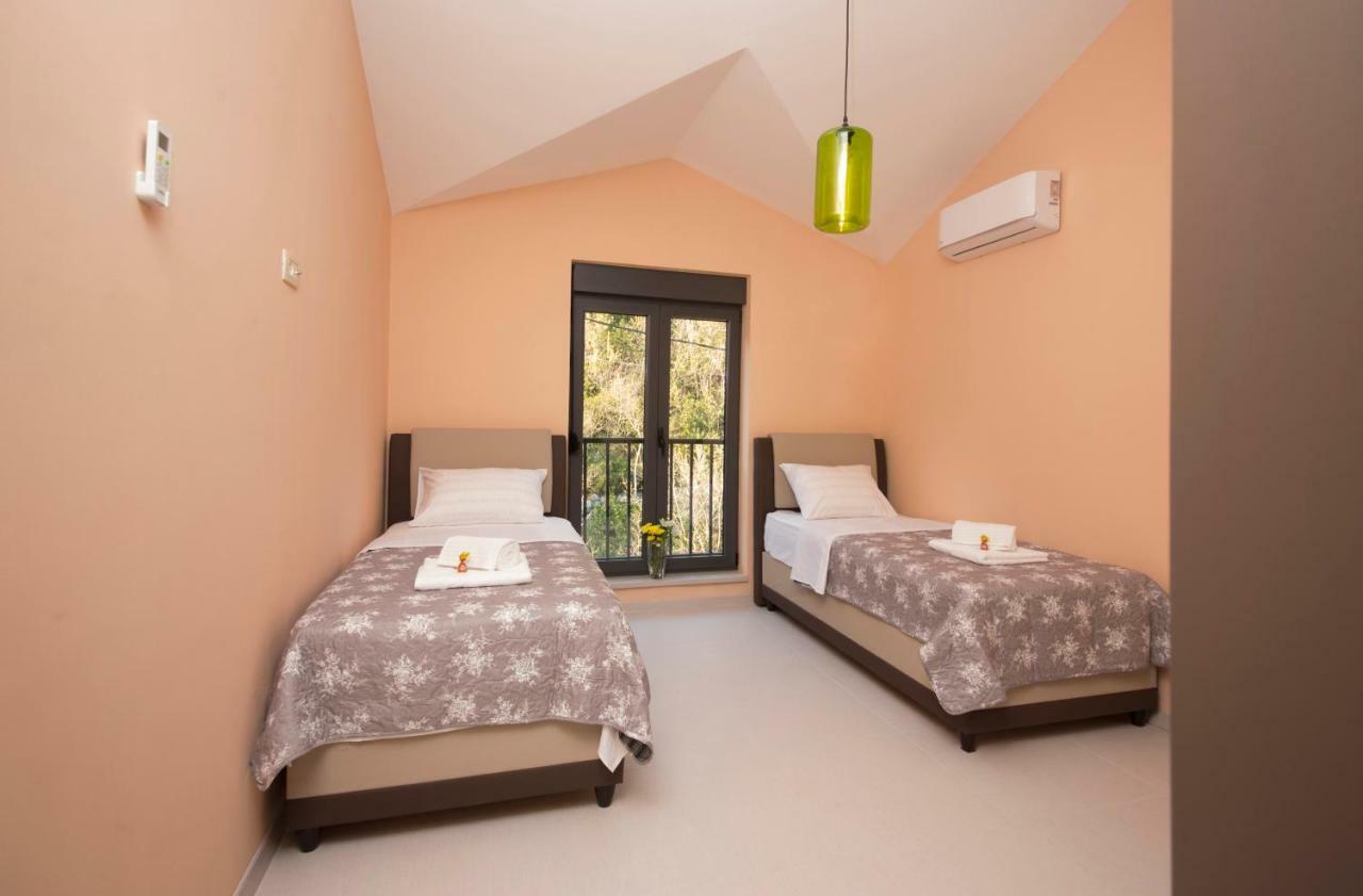 Bajova Kula Luxury Residences コトル エクステリア 写真